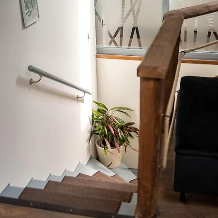 In A 700-years-old House Apartman