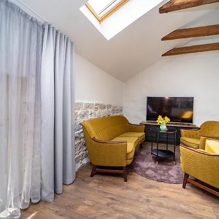 In A 700-years-old House Apartman Tallinn